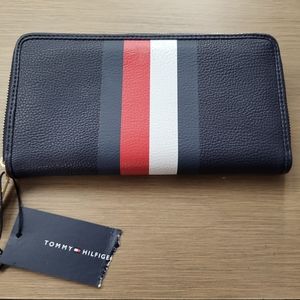 Tommy Hilfiger Wallet